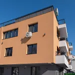Apartman Sunny Ap & Parking 5min From The