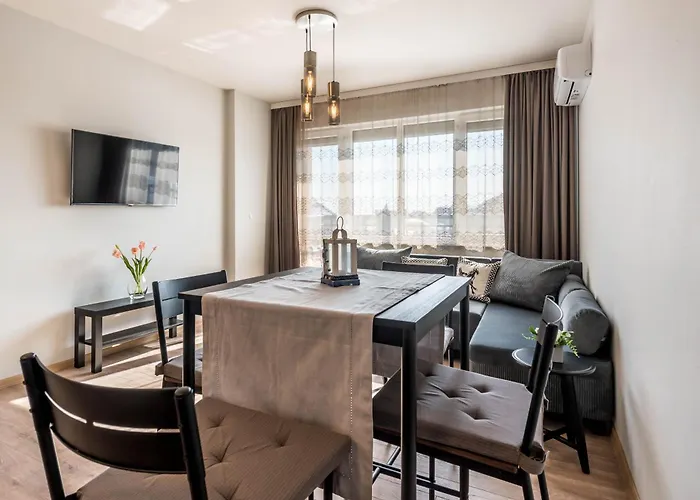 Sunny Ap & Parking 5min From The Apartment