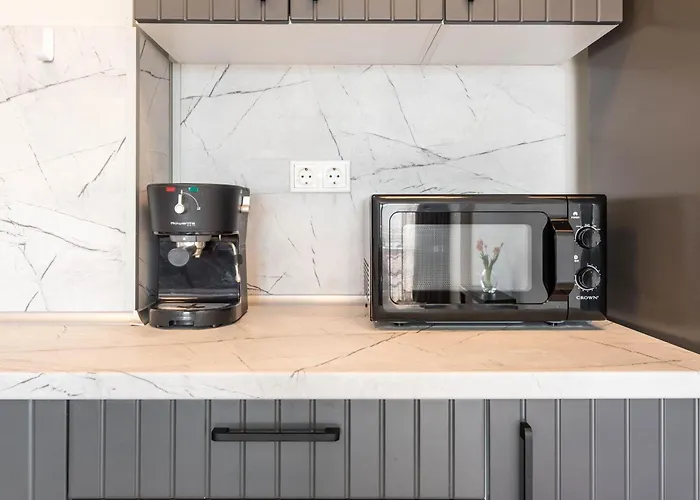 Sunny Ap & Parking 5min From The Lägenhet *