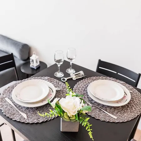 Sunny Ap & Parking 5min From The Apartamento *